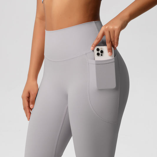 Gray leggings with side pockets