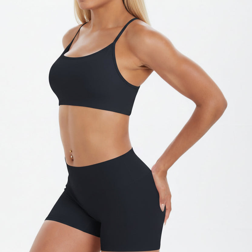 black fitted gym shorts set for crossfit running