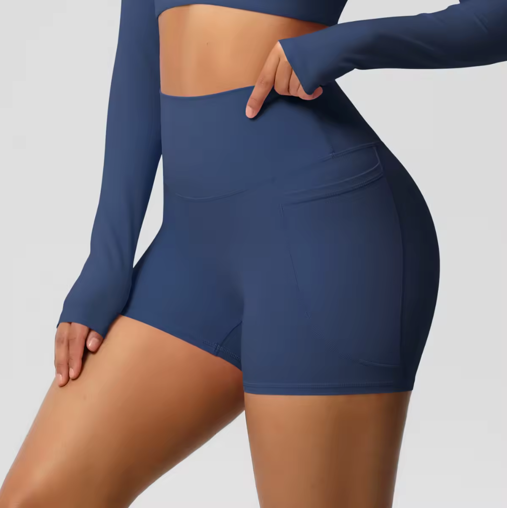 Navy bike shorts with pockets